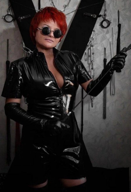 Проститутка Lily